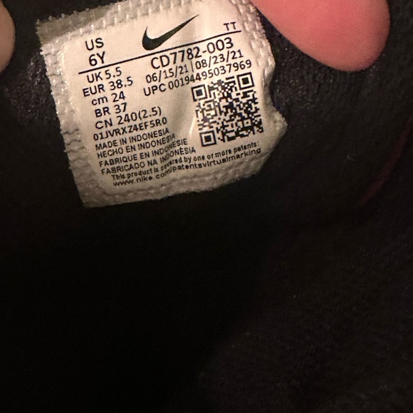 Nike Red and Black Great Condition from Nordstrom 6y - Picture 3 of 3